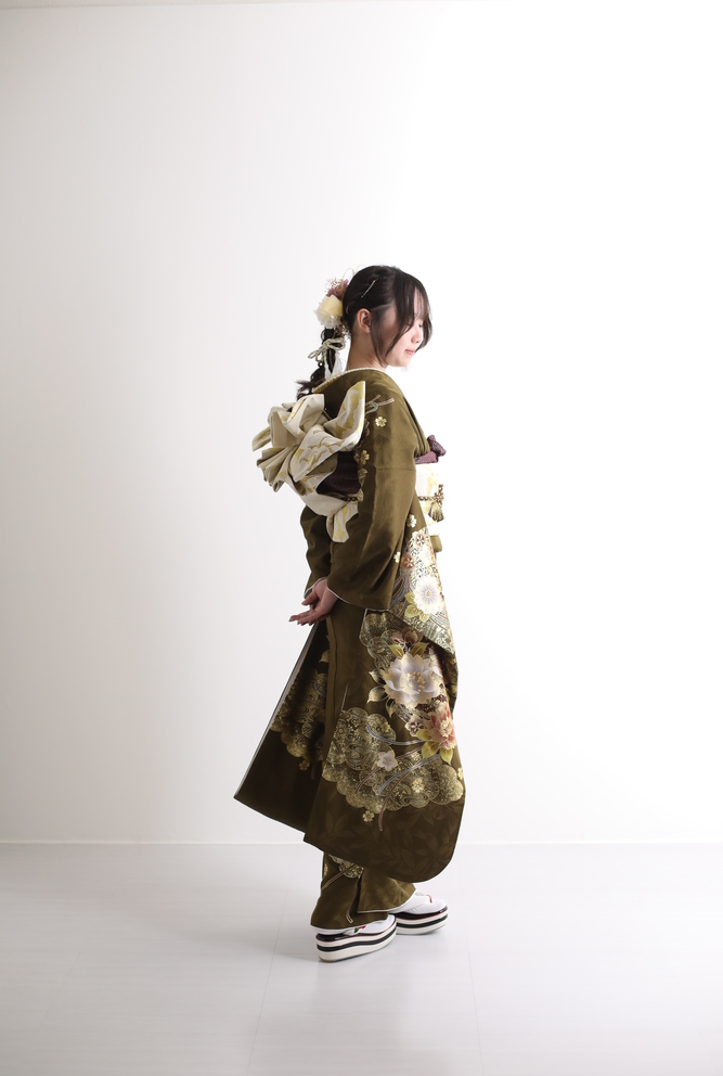 ママ振色をあまり入れずにオシャレに着る