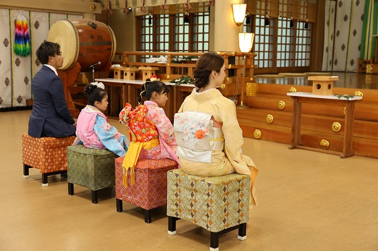 護国神社祈祷
七五三祈祷
七五三ロケーション撮影

