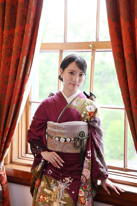 ママ振り袖
ママ振りアレンジ
ロケーション撮影
振袖前撮り