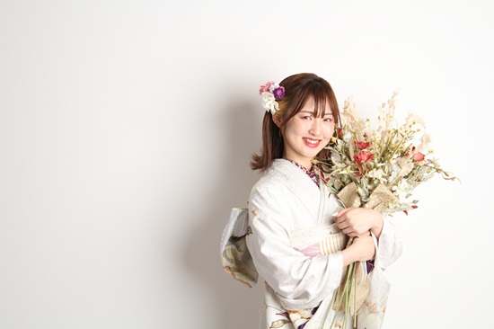 成人前撮り（振袖白）