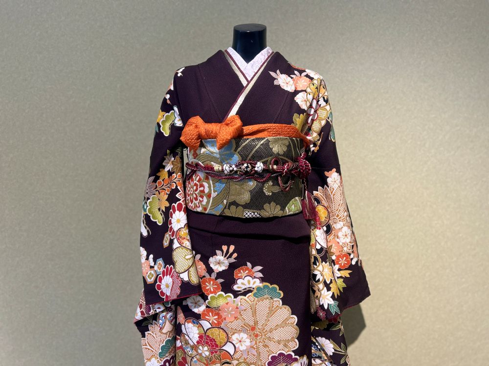 パーソナルカラーオータム振袖コーディネート