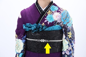 花いち都屋帯広店で行った高校生モデル撮影の画像です。10月のイチオシ商品を紹介する画像です。