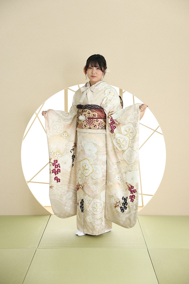 振袖、白、可愛い、個性