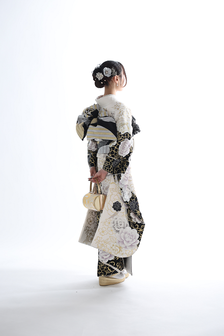 振袖
黒
白
かっこいい
モード