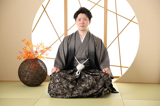 紋付袴撮影
成人式紋付袴
成人式
前撮り