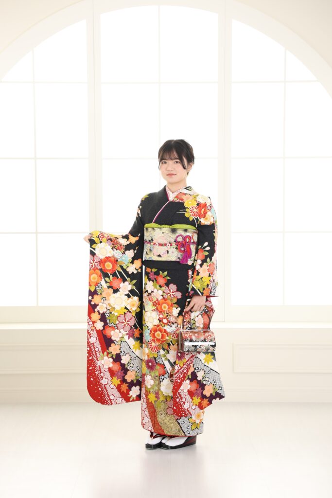 前撮り後撮りフォトスタジオ振袖撮影振袖ヘアシニヨンまとめ髪黒振袖黒色成人式成人