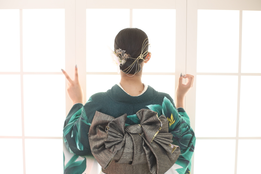 前撮り撮影ヘアアレンジ大人っぽく