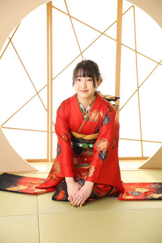 スタジオ撮影
ママ振袖前撮り
ママ振りコーディネート