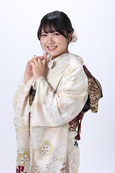 高校生モデル撮影にご協力いただいたお嬢様のモデル写真です。