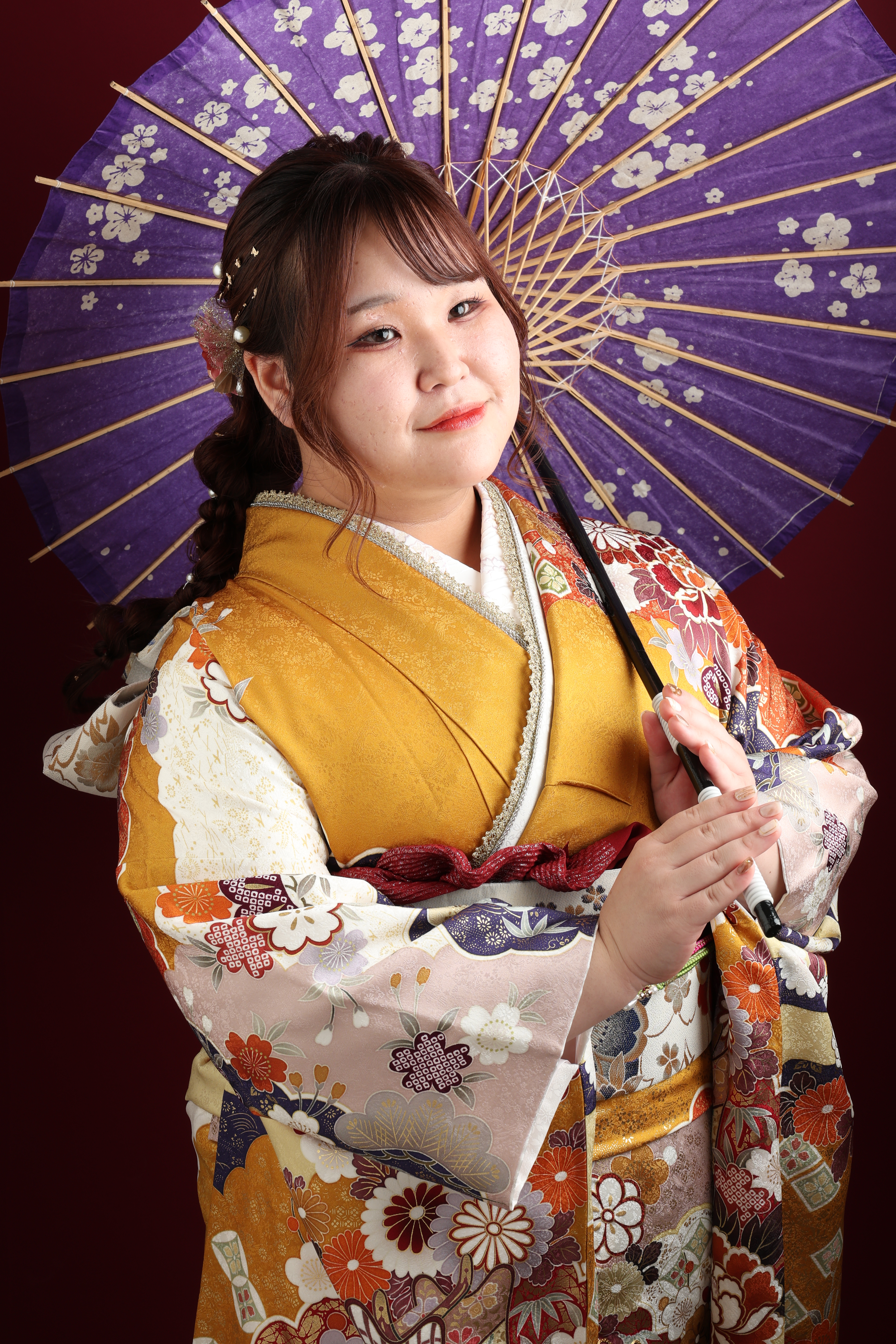 からし色の振袖