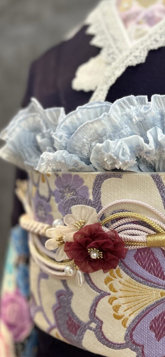 スタッフのおすすめコーディネート帯締めアップ