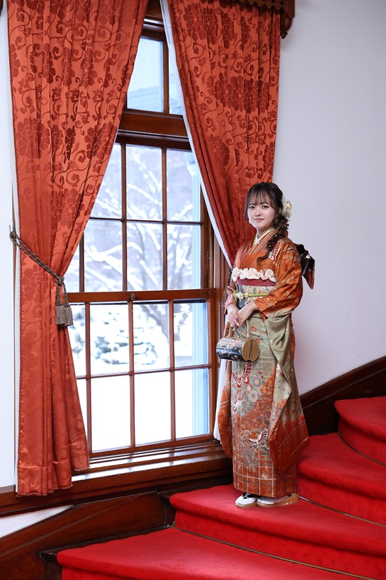 ママ振袖今風コーデ小物づかい