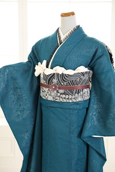 レース振袖コーディネート