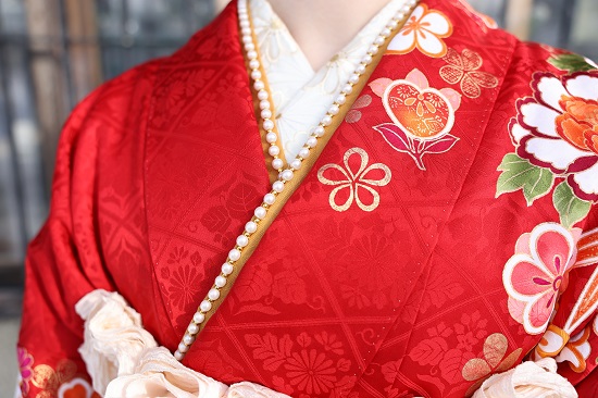 重ね衿
伊達衿
振袖コーディネート