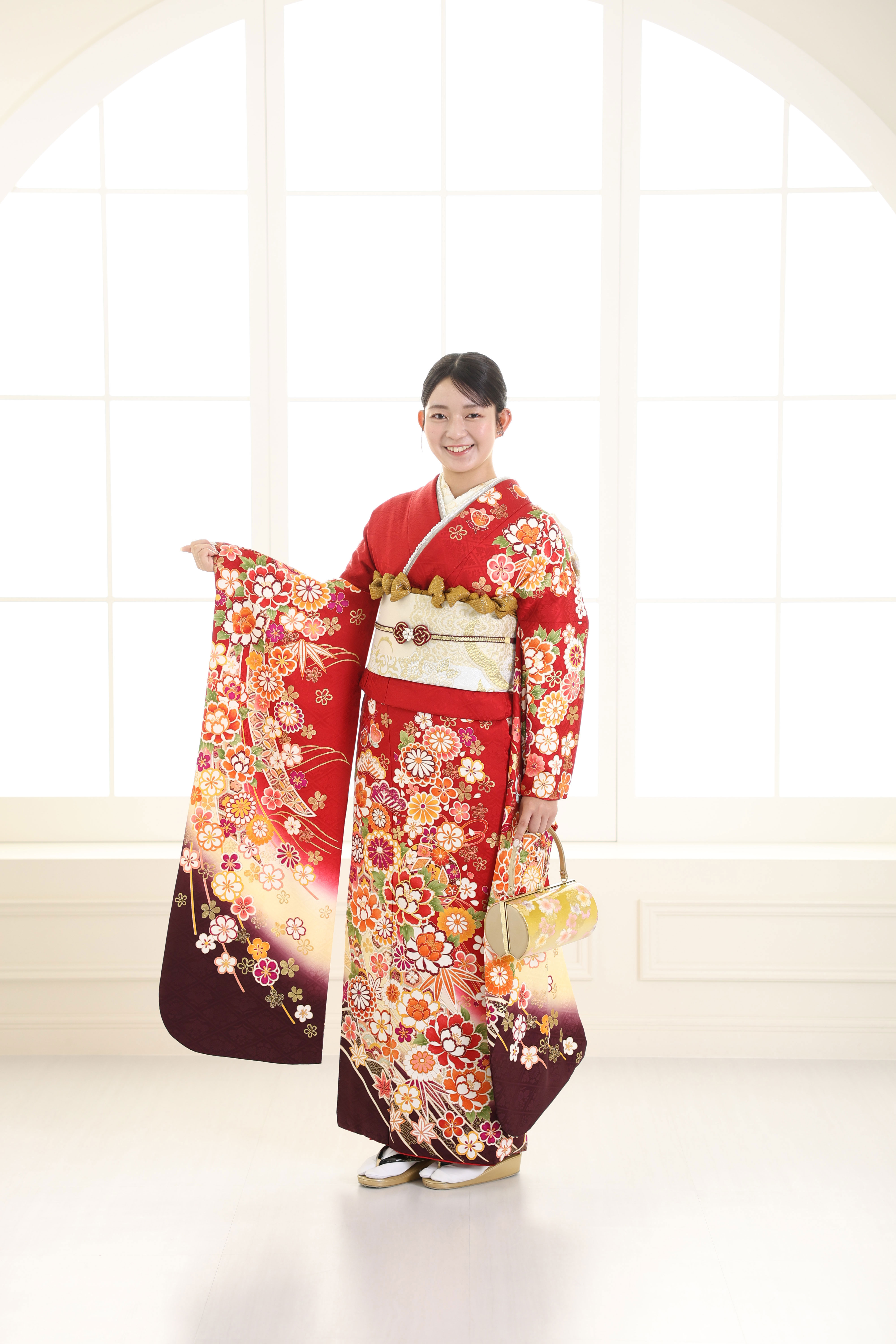 成人式成人20歳のつどい振袖振袖っコーディネート振袖コーデイエベブルベ春夏秋冬振袖ヘアヘアアレンジフォトスタジオ前撮り後撮りパーソナルカラー