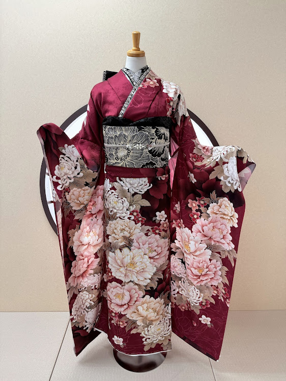 ワインレッド振袖大人っぽい