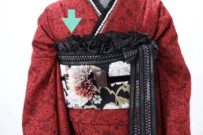 高校生モデル撮影で撮影した写真です。今月のイチオシ商品を着用して頂きました。