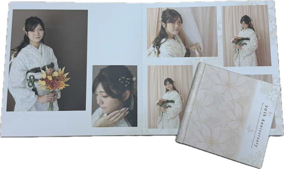 成人式の写真をアルバムで残す
