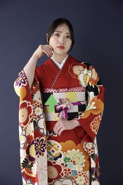 花いち都屋帯広店でモデル撮影をした画像です。