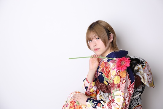 タイトショート
振袖ショートヘアアレンジ
振袖タイトヘア