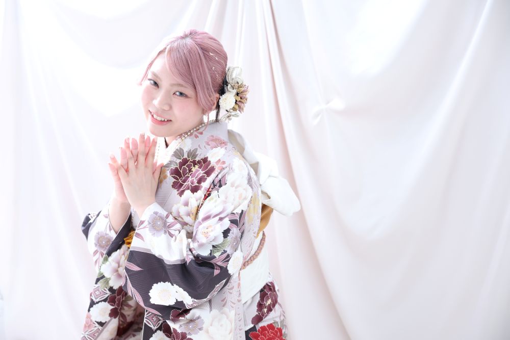 成人式ヘア ピンク 暖色系