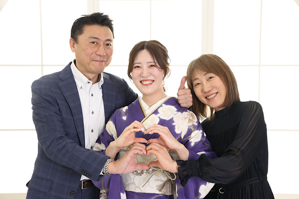 成人式前撮り家族写真