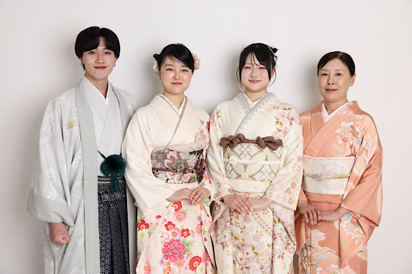 成人式前撮り家族写真