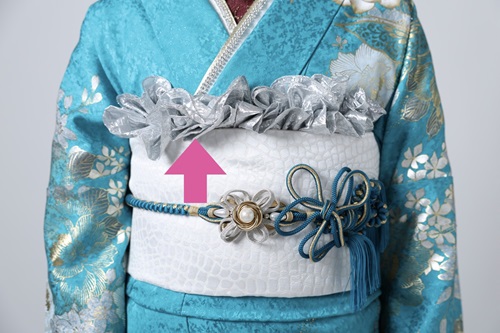 この画像は花いち都屋帯広店で行った、モデル撮影の画像です。