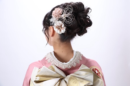 花いち都屋帯広店でモデル撮影をした際の画像です。