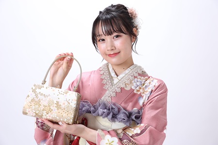 花いち都屋帯広店でモデル撮影をした際の画像です。